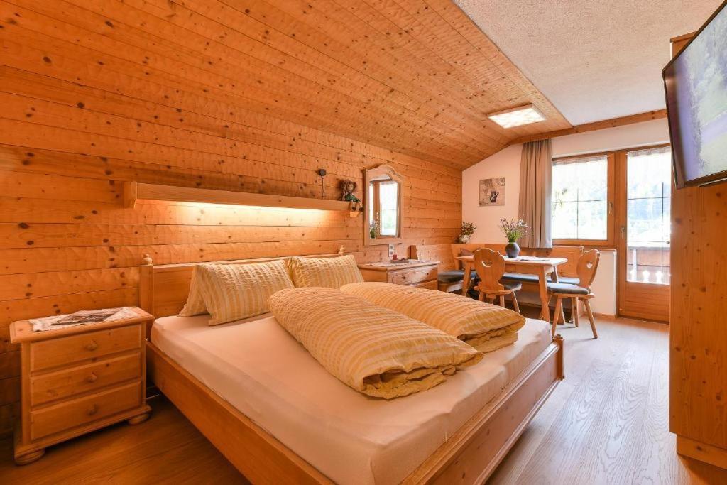 Pension Seeberger Wald am Arlberg Exterior foto